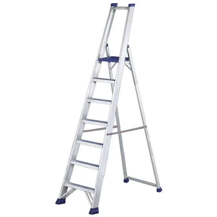 Svelt Regina, 7 gradini, 2,21 mt – Scalandrino in alluminio con cavalletto